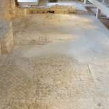 Nel sottosuolo sono anche presenti i resti di una chiesa dell�XI secolo, che potrebbe essere quella dedicata ai santi Giovanni e Paolo. Del tempio oggi � visibile soprattutto il pavimento, creato da una serie di riquadri di varia grandezza
